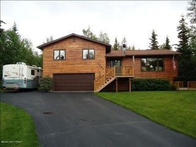 7931 Port Orford Dr, Anchorage, AK, 99507