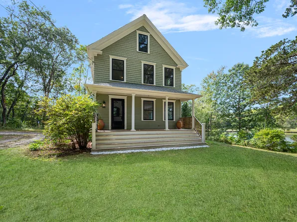 (undisclosed Address), North Kingstown, RI 02852