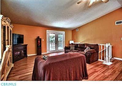 3rd image of 1007 Harbridge Ct