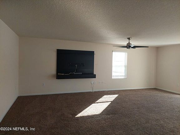 3rd image of 9102 Mendocino Ct