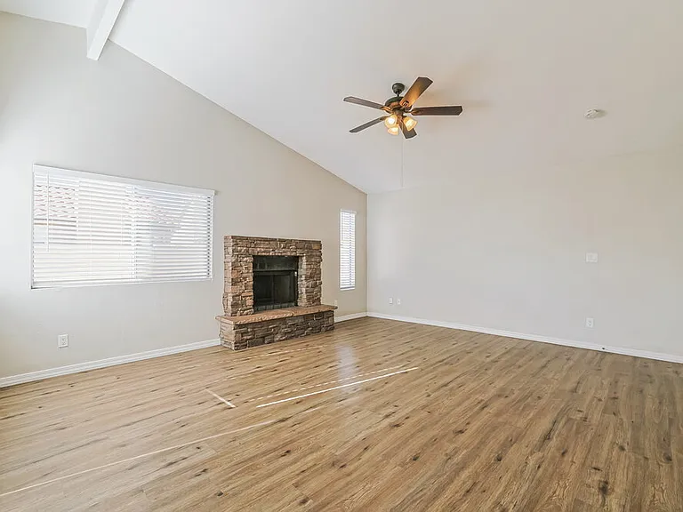 2243 E Forge Ave — Photo 5