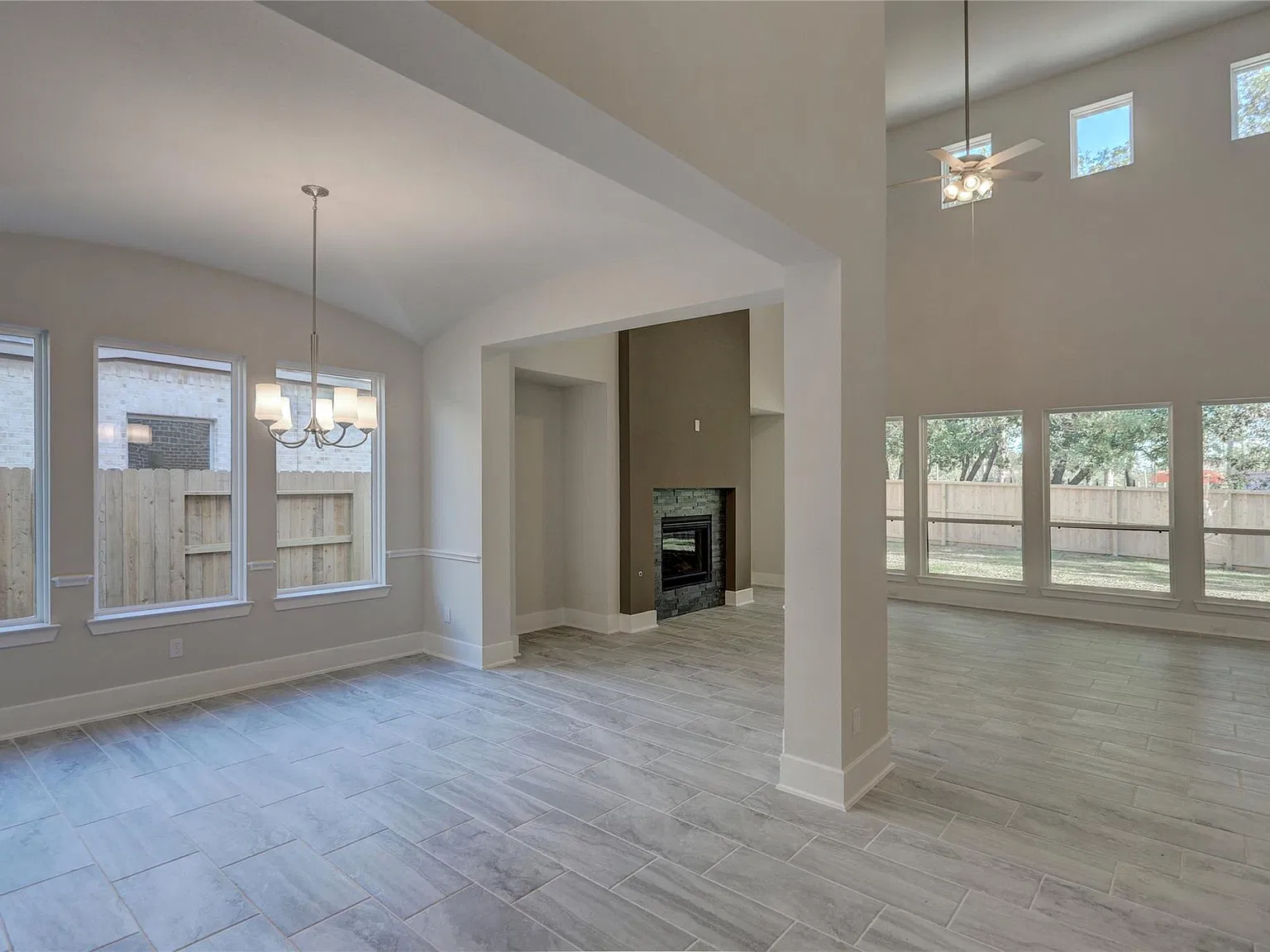 4 bed, 3.5 bath, 4299 sqft, $4,999 — Photo 4