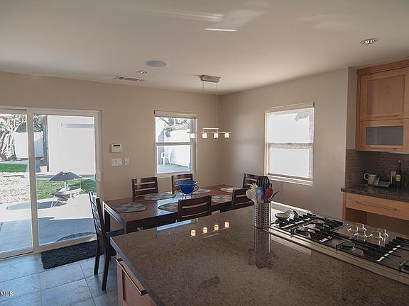 3rd image of 5170 Comercio Ave