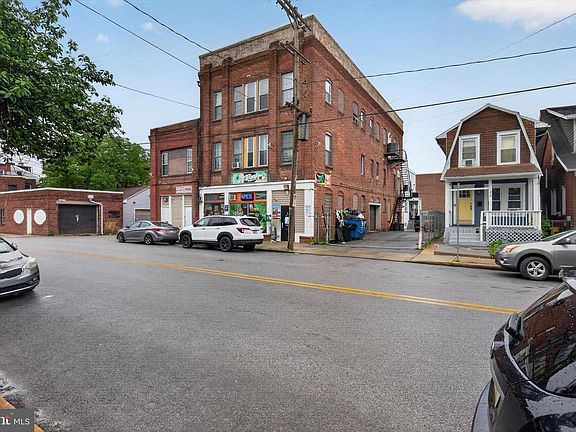 3rd image of 22 N State St