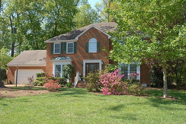 Wonderful Open Floor Plan!