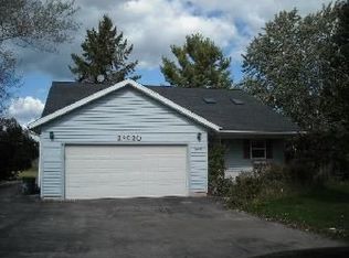 29020 N Lake Dr, Waterford, WI 53185