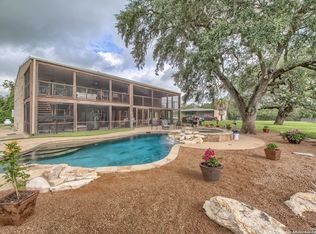 5464 Coughran Rd, Pleasanton, TX 78064