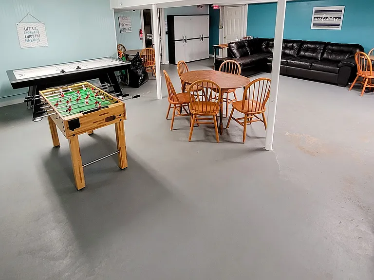 70 E Grand Ave #111 — Photo 4