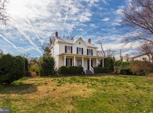 14 Cedar Ave, Gaithersburg, MD 20877