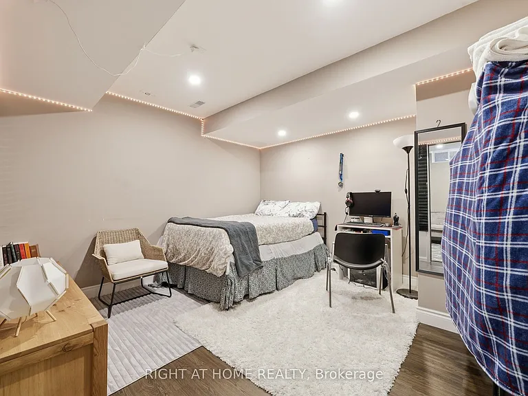 1209 Mary Lou St — Photo 37