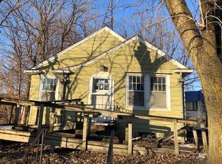 1420 1st Ave NE, Cedar Rapids, IA 52402