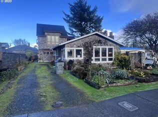 412 Avenue U, Seaside, OR 97138