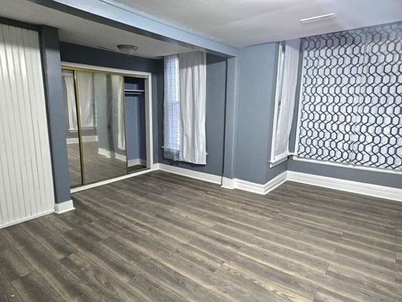 5th image of 3009 E 80th St #2