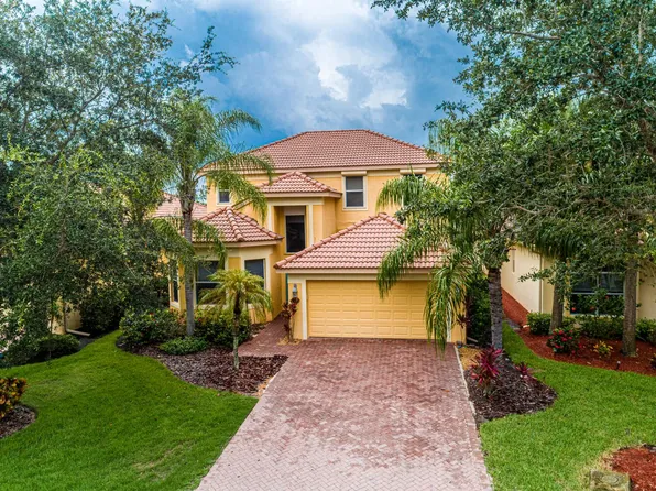 20437 Ardore Ln, Estero, FL 33928