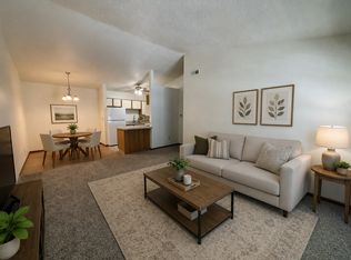 Ashberry Village Apartments, Niles, OH 44446