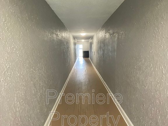 2nd image of 135 N Lawn Ave APT 9