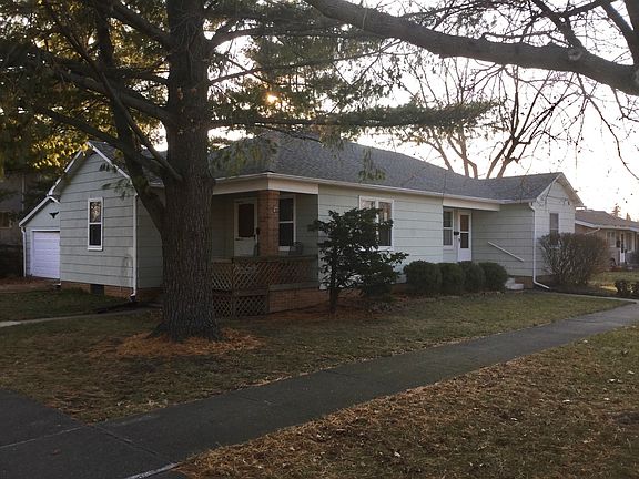 3rd image of 227 N Melvin St