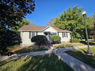 1424 Parkview Ave, Hammond, IN 46394