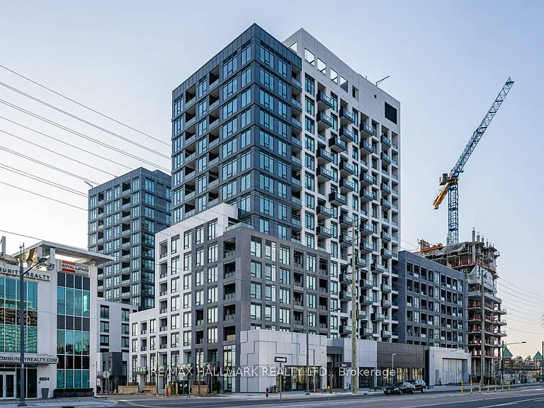 8868 Yonge St #1507E — Photo 1