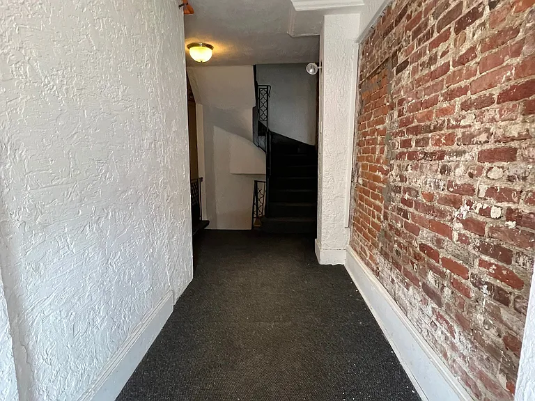55 S Huntington Ave #302 — Photo 29