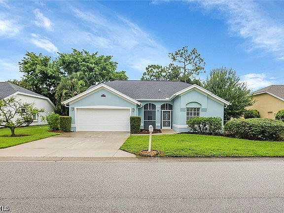 2nd image of 22203 Seashore Cir