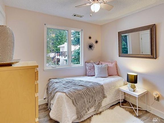 5th image of 12022 Slater Ave NE APT C8