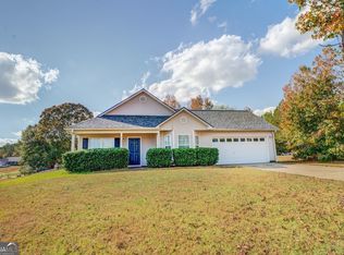 15 Apple Orchard Ln, Covington, GA 30014