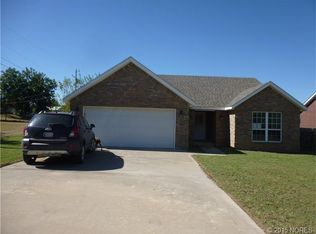 1203 N 2nd St, McAlester, OK 74501