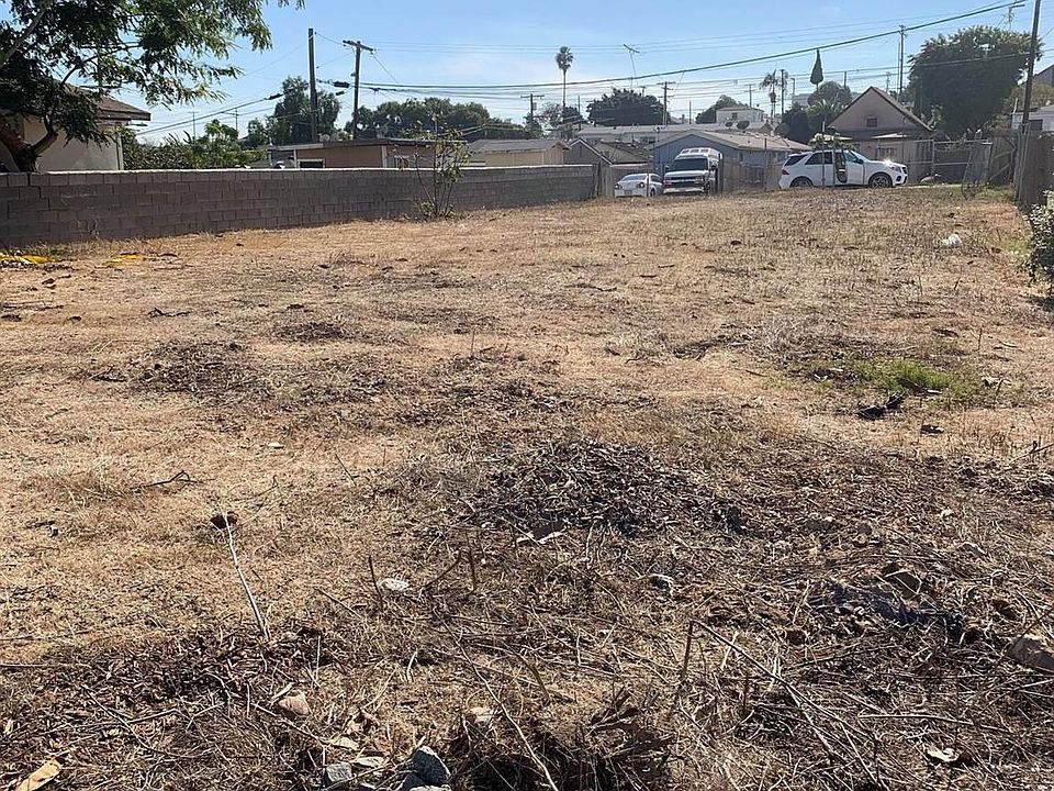 1st image of 3077 Martin Ave Lot 5 & 6