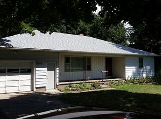 9022 W Ridge Rd, Brockport, NY 14420