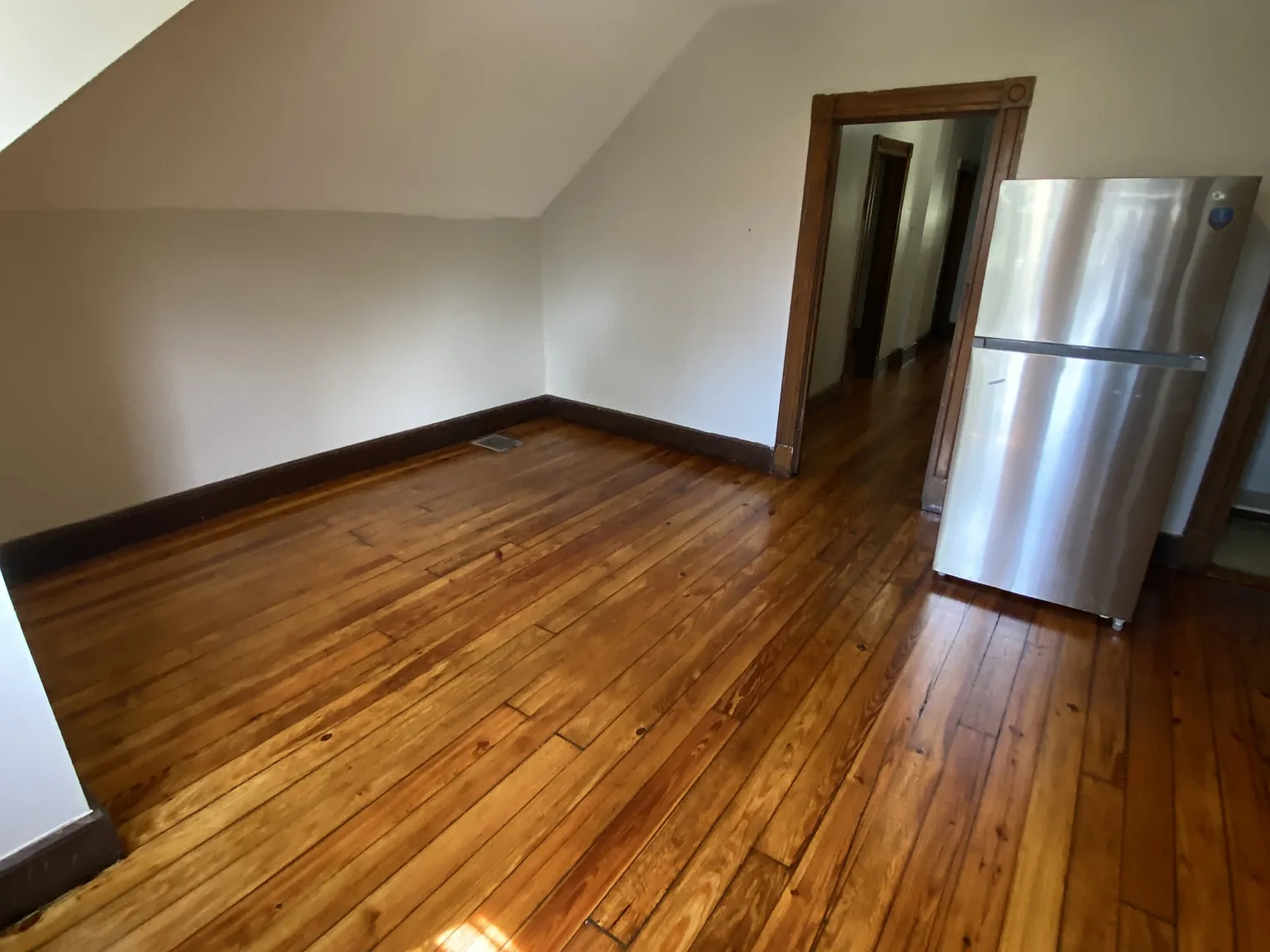 442-444 Farmington Avenue - 3W — Photo 3