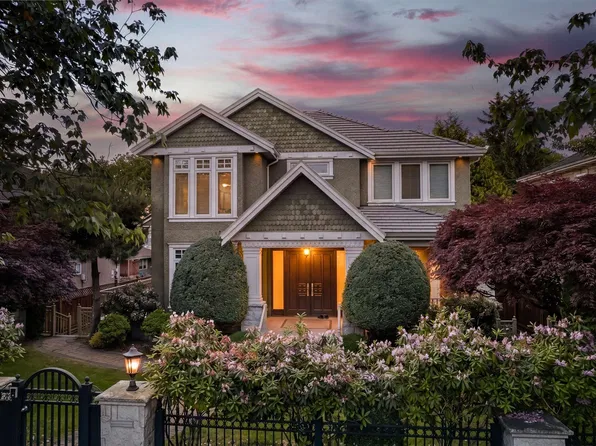 2155 W 37th Ave, Vancouver, BC V6M 1N9