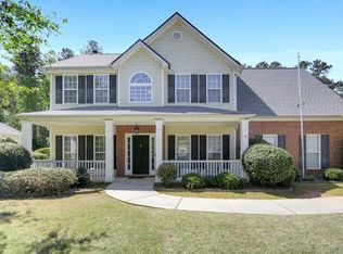 285 Vineyard Dr, Dallas, GA 30132