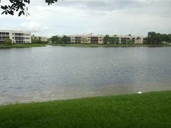 7486 N Devon Drive #109, Tamarac, FL 33321