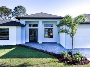 2705 14th St SW, Lehigh Acres, FL 33976