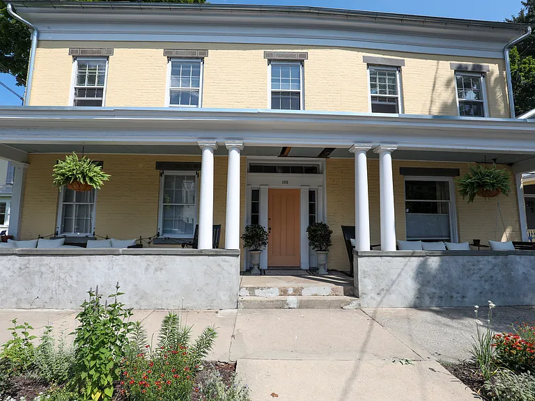 109 Saint James St #5 — Photo 1
