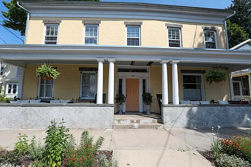 109 Saint James St #5 Photo 1