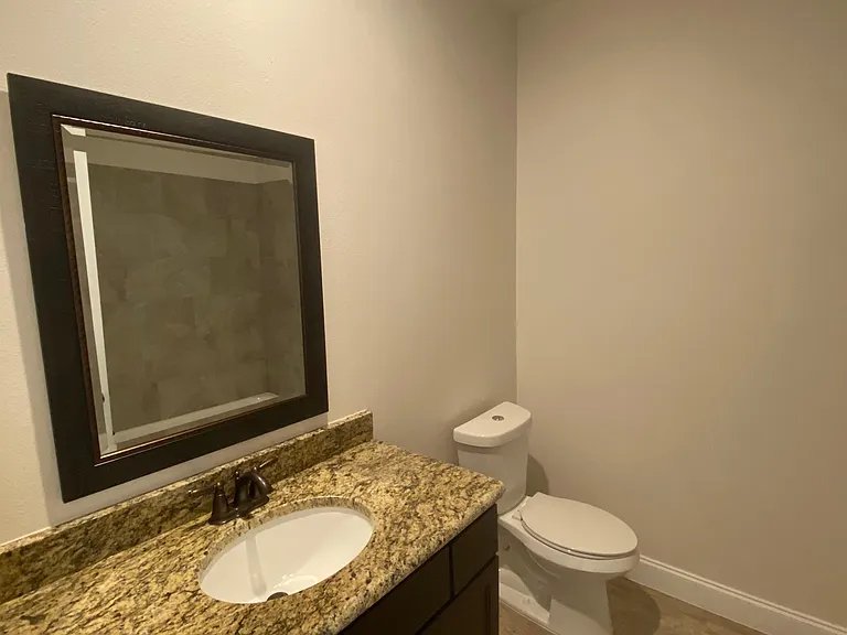 2202 Jones St — Photo 11