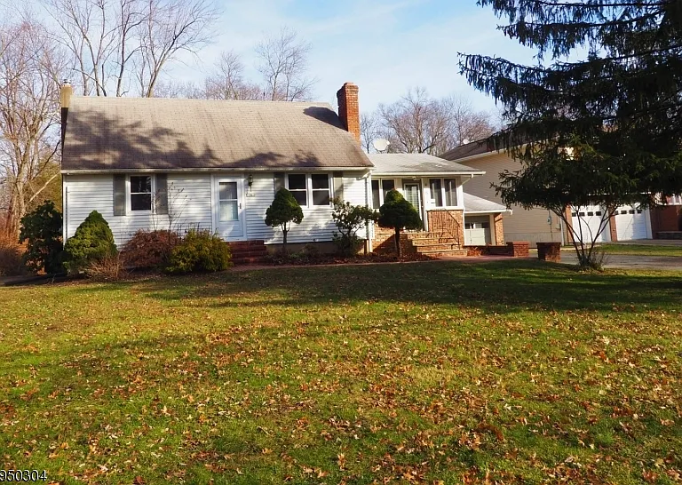 75 Klinger Rd — Photo 2