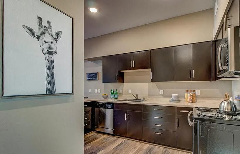 14 Park St 202, Reno, NV 89502 Zillow