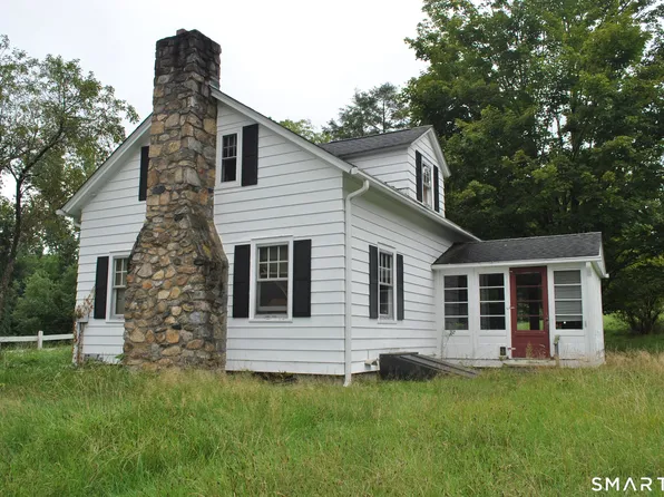 33 Chestnut Land Road, New Milford, CT 06776