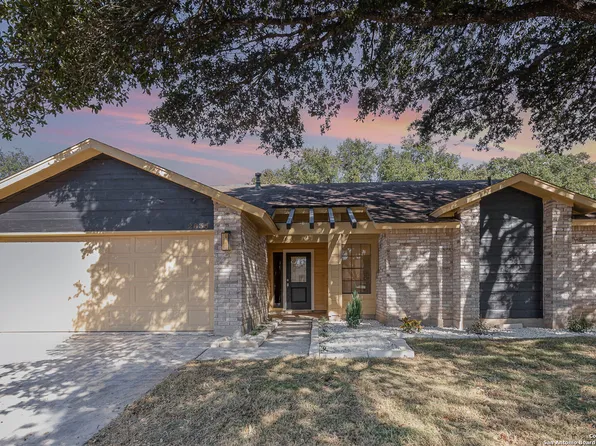 2835 Burning Log, San Antonio, TX 78247