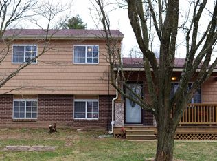 5014 Woodsend Rd, Louisville, KY 40229