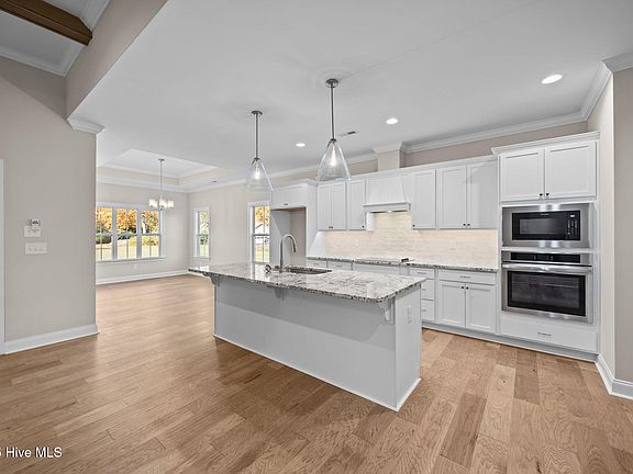 5th image of 278 Shortleaf Drive
