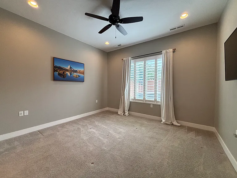4849 S Martin Dr — Photo 13
