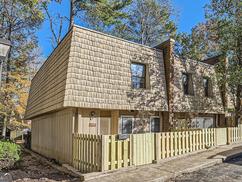 1st image of 6424 Woodstone Way