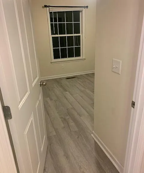 1829 Elizabeth Ln — Photo 11