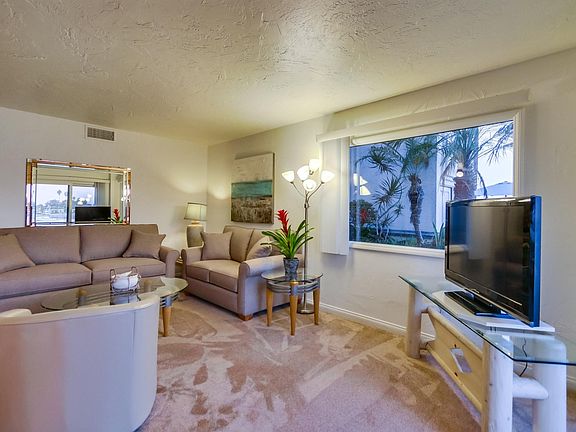3rd image of 3263 Bayside Ln