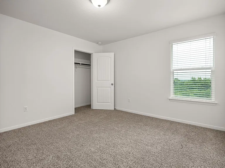 703 Liard River Rd — Photo 11