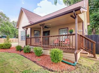 301 E Grand St, Whitewright, TX 75491